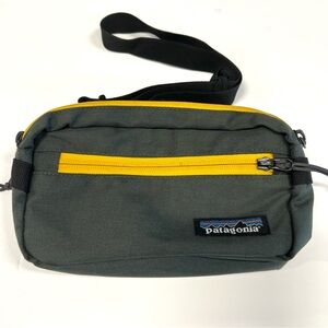 Patagonia Lightweight Mini Hip Pack Fanny Grey/Yellow Belt Hike Travel